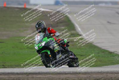 media/Nov-29-2025-TrackDaz (Sat) [[10ae2d9bce]]/B Group/Session 3 (Outside Grapevine)/